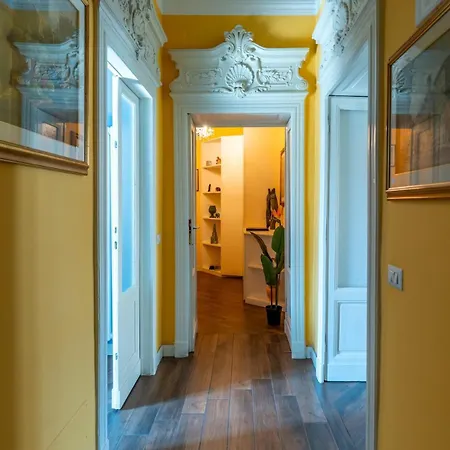 Appartement Duomo-linate Airport - Design With Wi-fi Milan